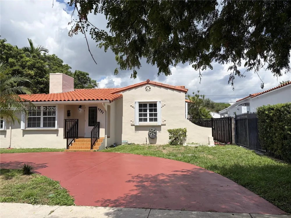 1771 SW 21st St Miami, FL 33145