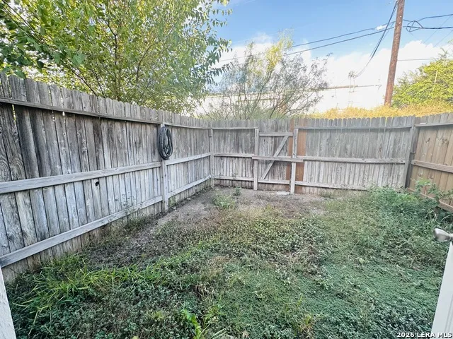 10818 MATHOM LNDG Unit 2 Universal City, TX 78148