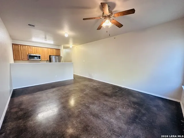 10818 MATHOM LNDG Unit 2 Universal City, TX 78148
