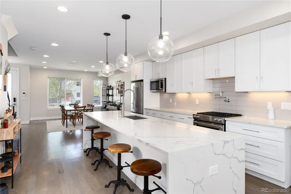 3002 S Elati Street Englewood, CO 80110