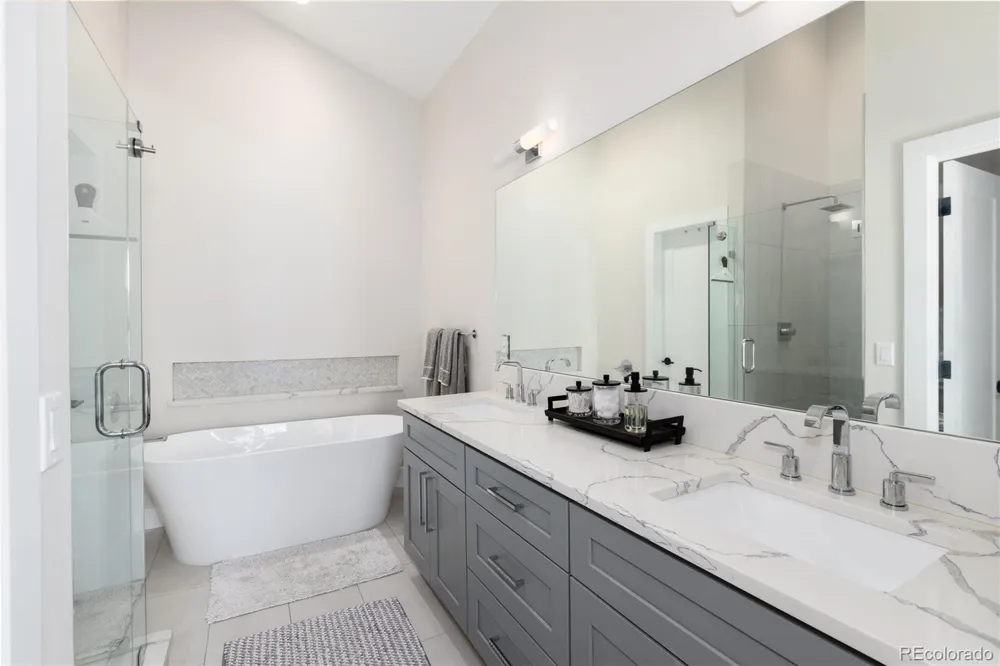 3002 S Elati Street Englewood, CO 80110