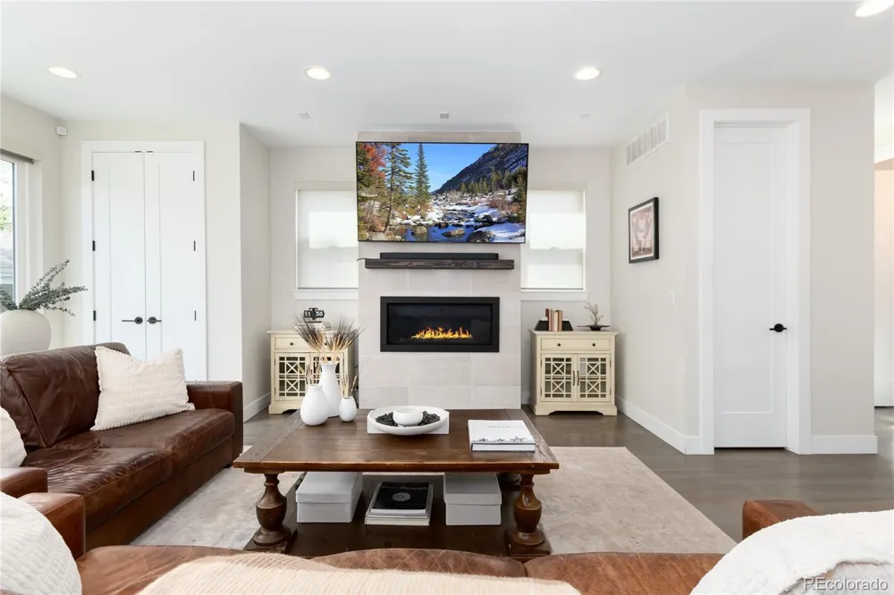 3002 S Elati Street Englewood, CO 80110