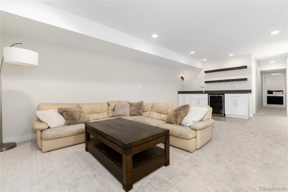3002 S Elati Street Englewood, CO 80110