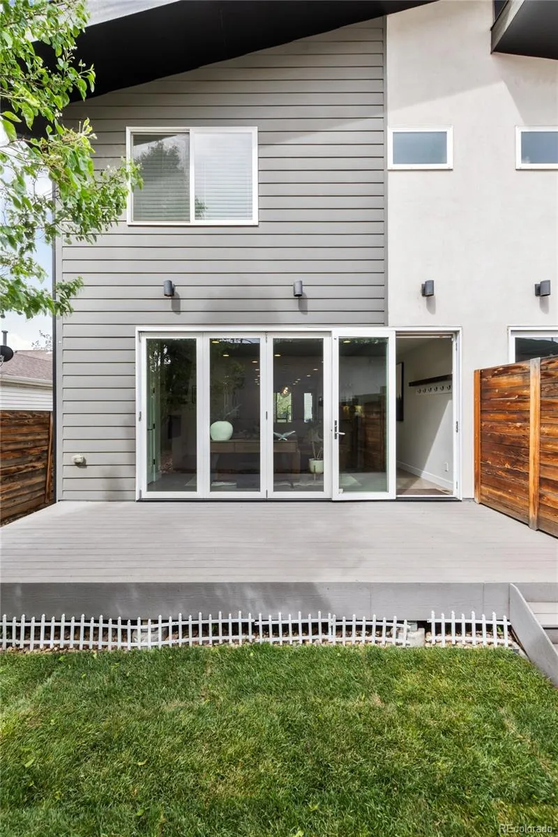 3002 S Elati Street Englewood, CO 80110
