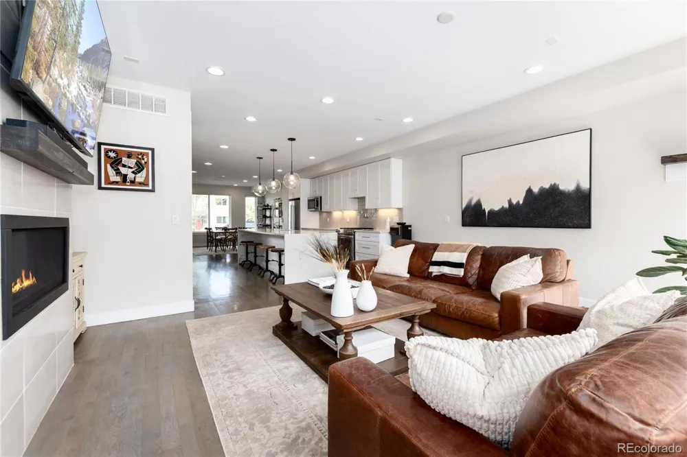 3002 S Elati Street Englewood, CO 80110