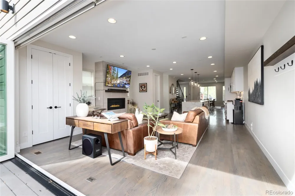 3002 S Elati Street Englewood, CO 80110