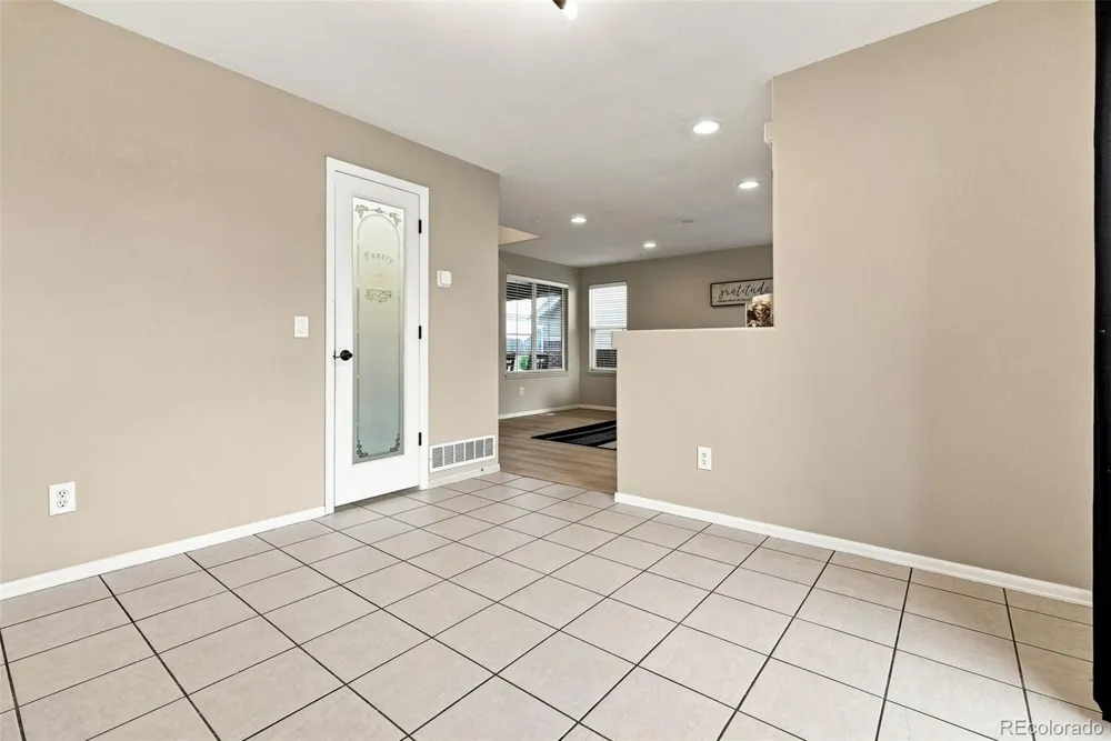 5916 S Zante Way Aurora, CO 80015