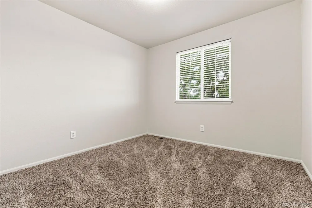 5916 S Zante Way Aurora, CO 80015