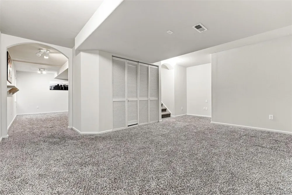 5916 S Zante Way Aurora, CO 80015