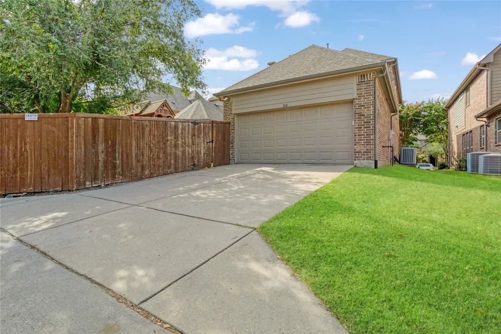860 Bear Crossing Drive Allen, TX 75013