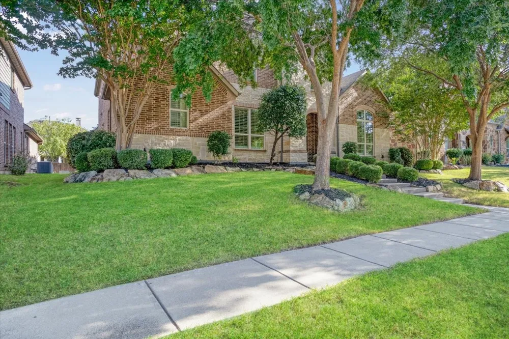 860 Bear Crossing Drive Allen, TX 75013