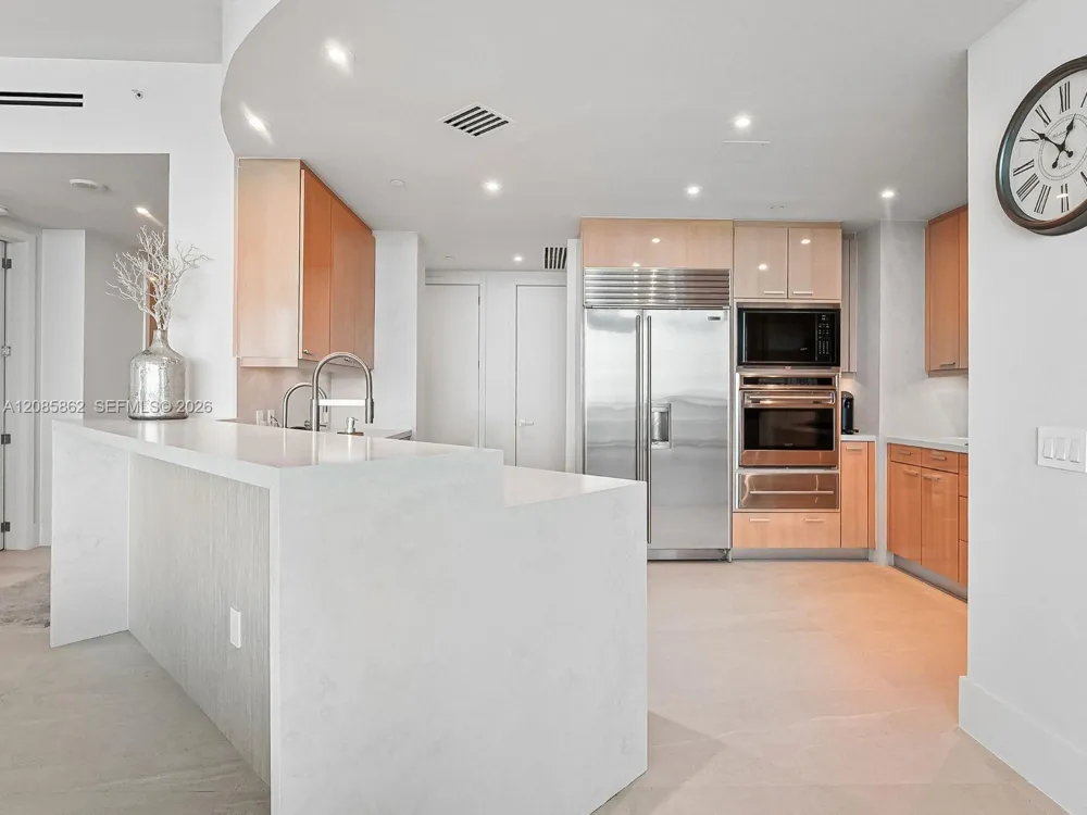 10295 Collins Ave #2306 Bal Harbour, FL 33154