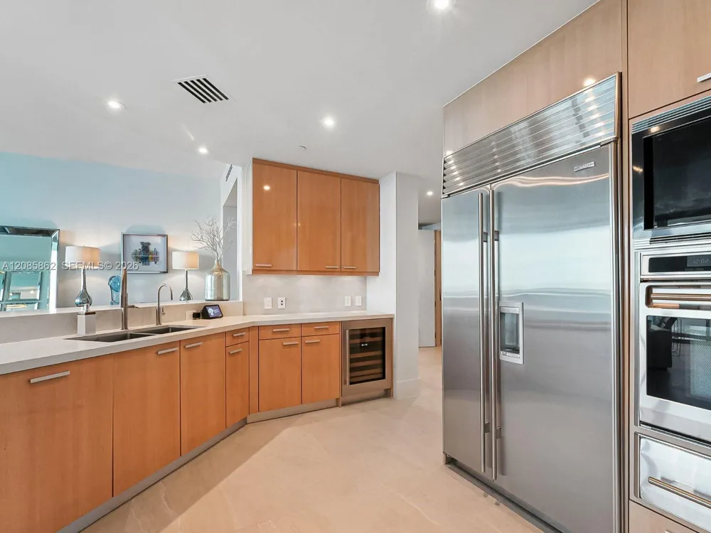 10295 Collins Ave #2306 Bal Harbour, FL 33154