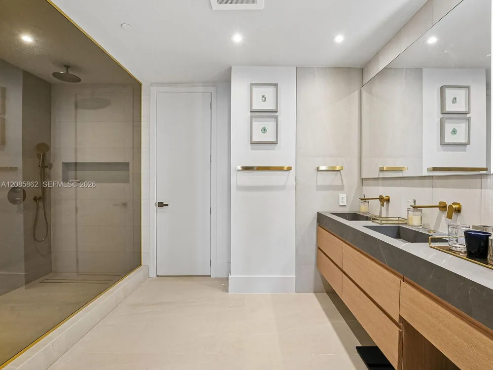 10295 Collins Ave #2306 Bal Harbour, FL 33154
