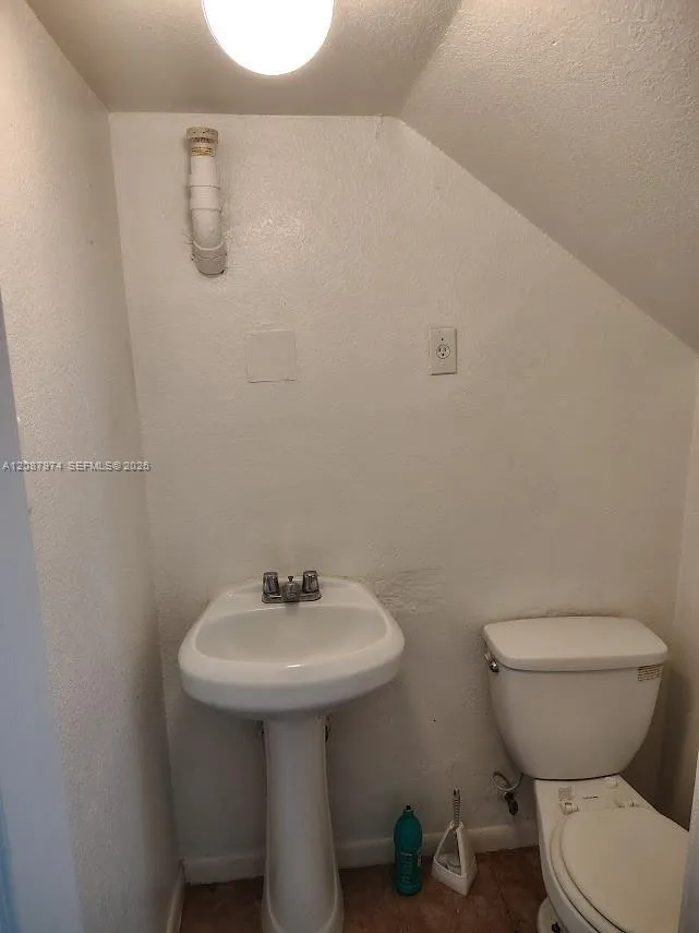 231 NW 83rd St #231 Miami, FL 33150