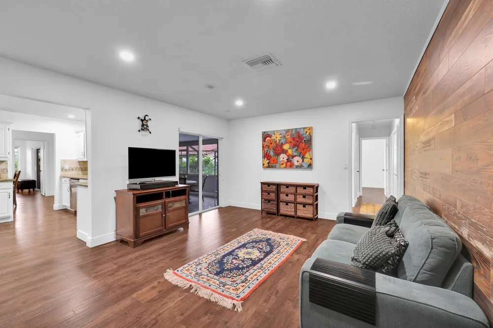 8412 NW 26TH DRIVE Coral Springs, FL 33065