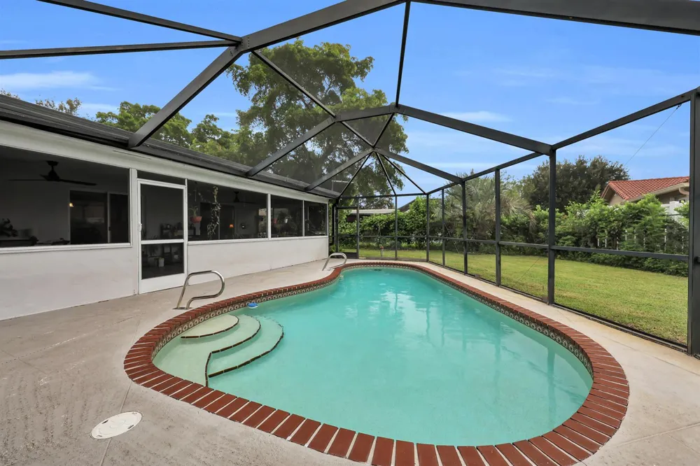 8412 NW 26TH DRIVE Coral Springs, FL 33065