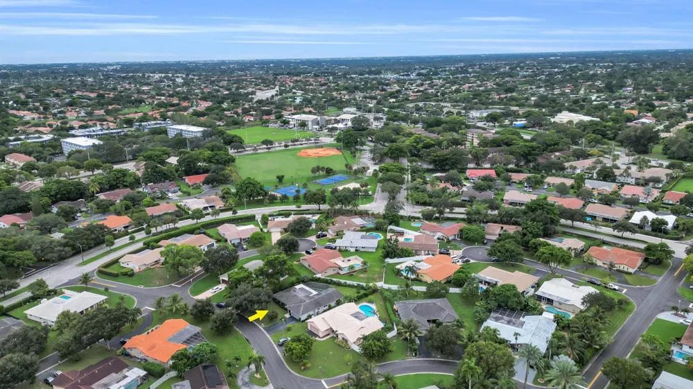 8412 NW 26TH DRIVE Coral Springs, FL 33065