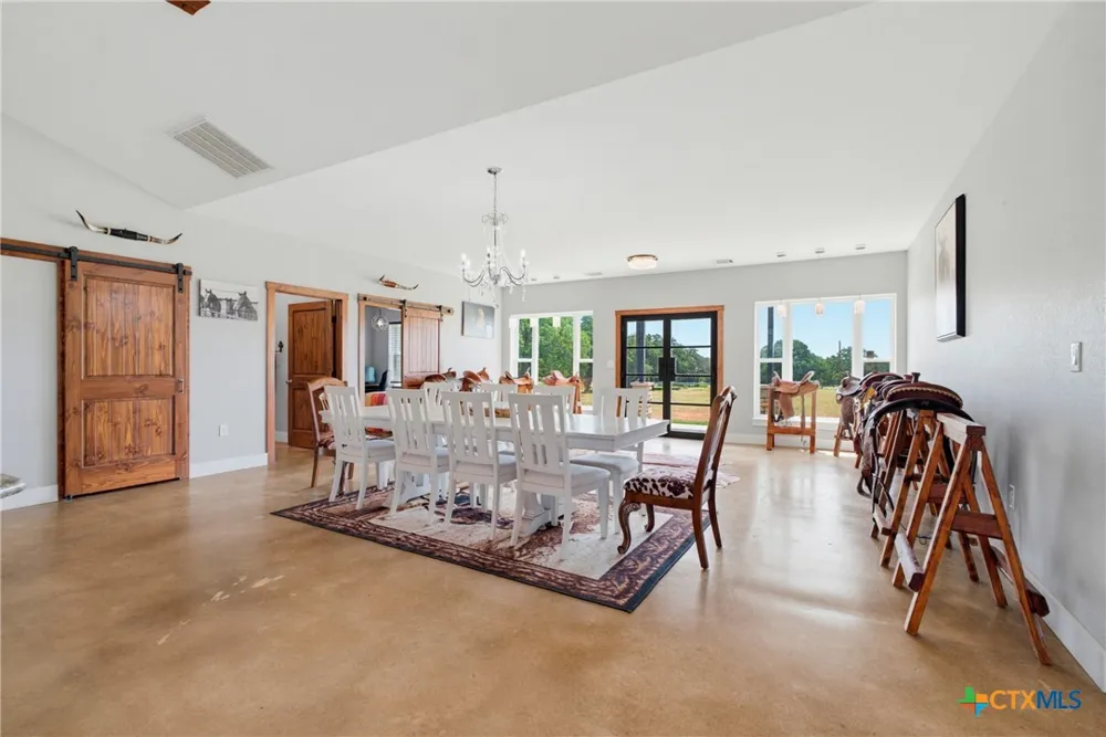 16905 Fm 112 Thrall, TX 76578