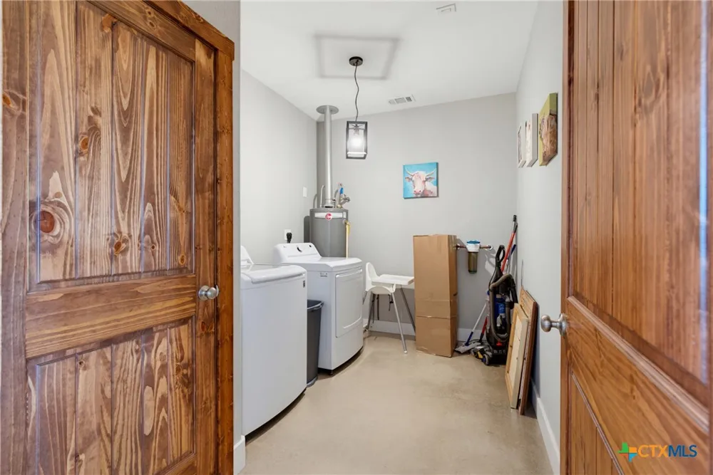 16905 Fm 112 Thrall, TX 76578