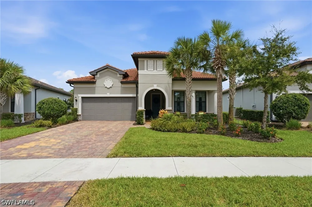 Horned Lark Drive Naples, FL 34120