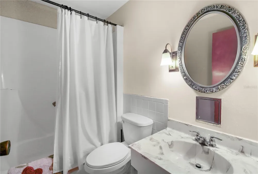 2700 BAYSHORE BOULEVARD #2308 Dunedin, FL 34698