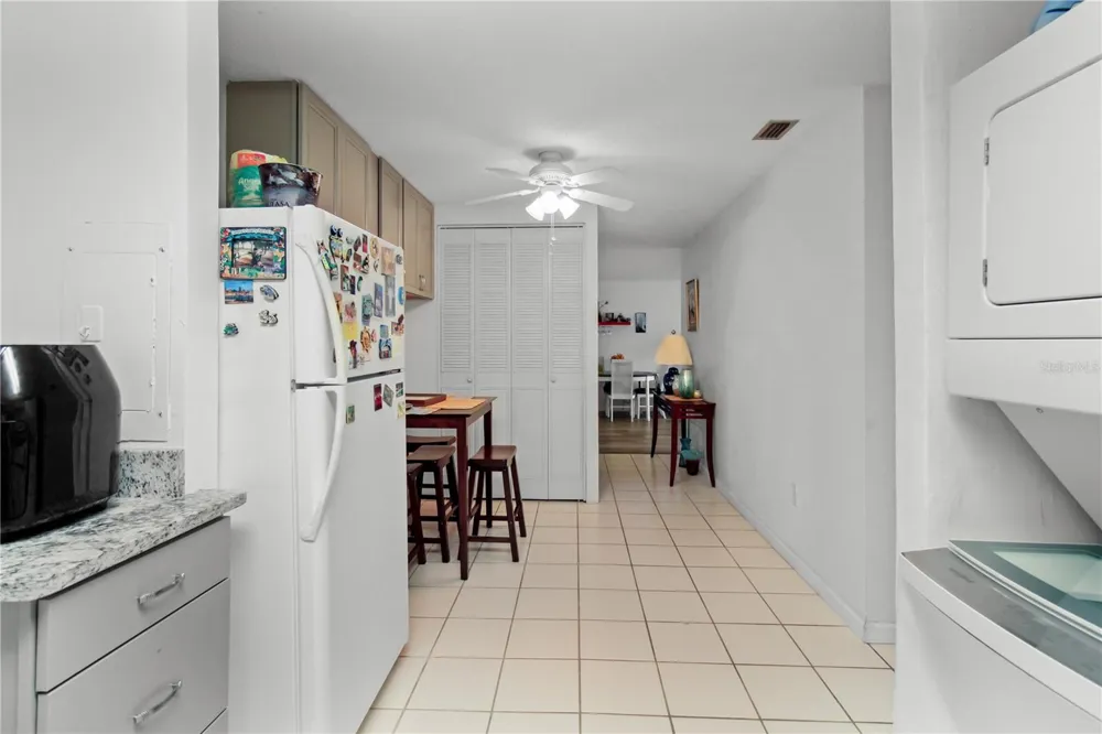 2700 BAYSHORE BOULEVARD #2308 Dunedin, FL 34698