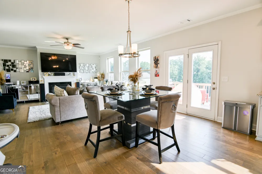 31 Hinton Farm WAY Dacula, GA 30019