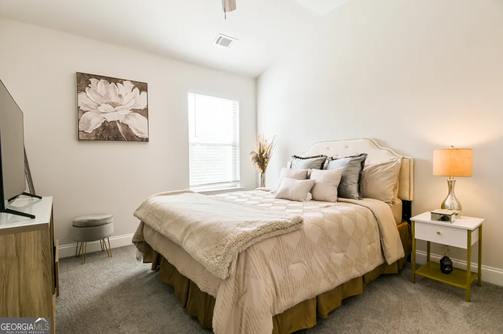 31 Hinton Farm WAY Dacula, GA 30019