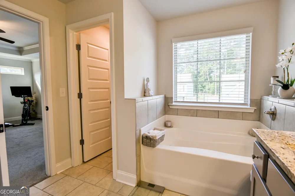 31 Hinton Farm WAY Dacula, GA 30019