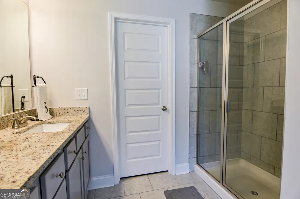 31 Hinton Farm WAY Dacula, GA 30019