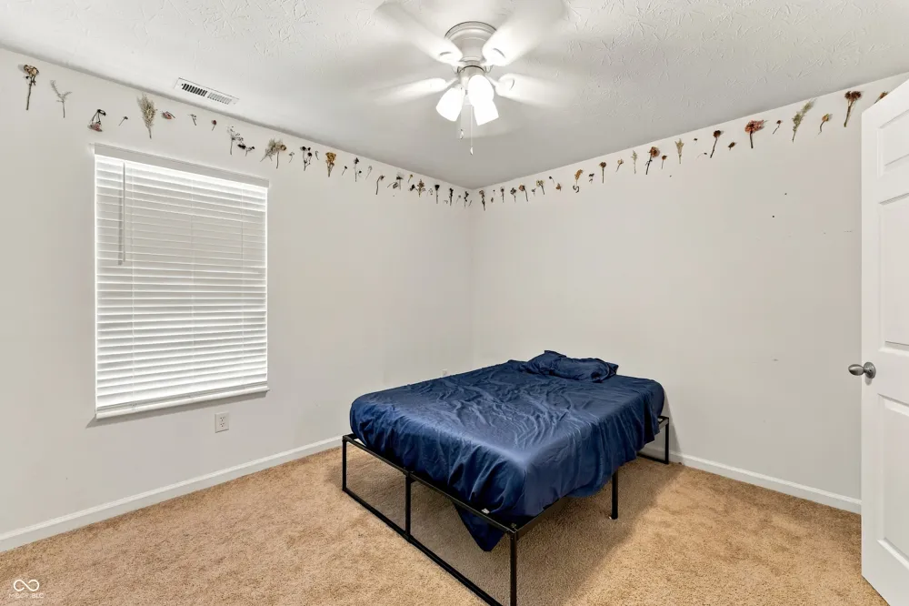 4398 Ashworth Lane Columbus, IN 47201
