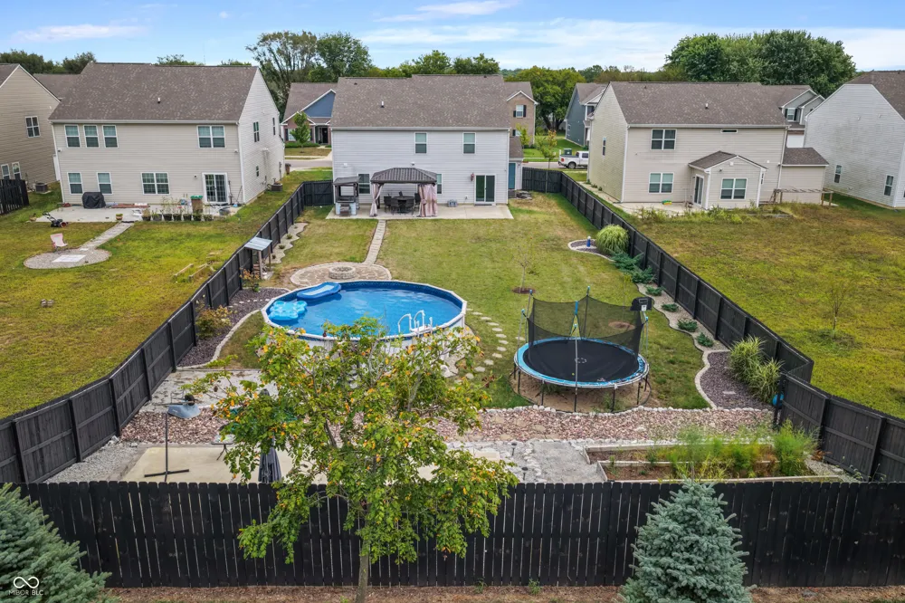 4398 Ashworth Lane Columbus, IN 47201