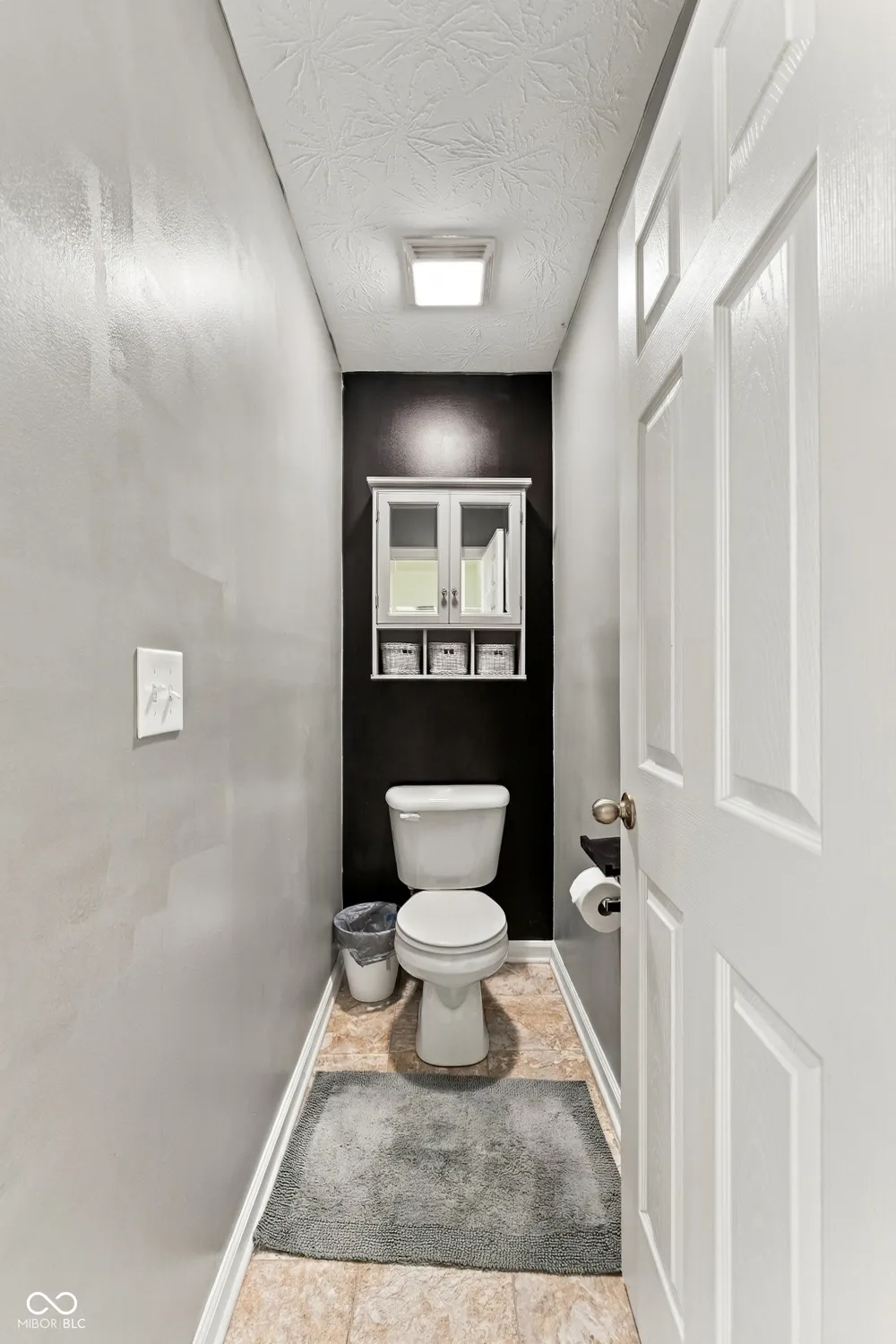 4398 Ashworth Lane Columbus, IN 47201