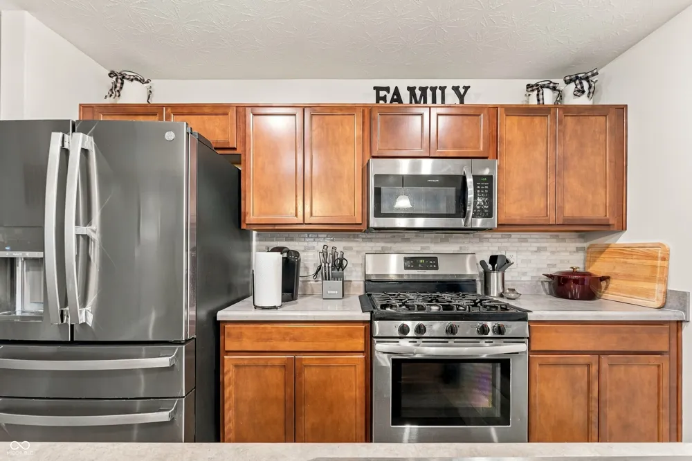 4398 Ashworth Lane Columbus, IN 47201