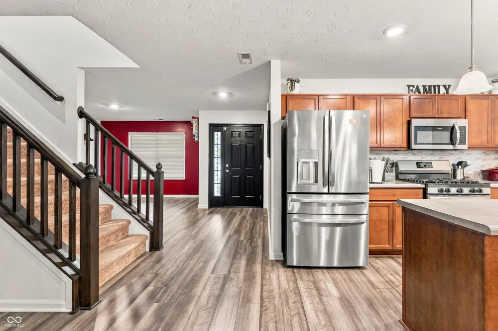 4398 Ashworth Lane Columbus, IN 47201