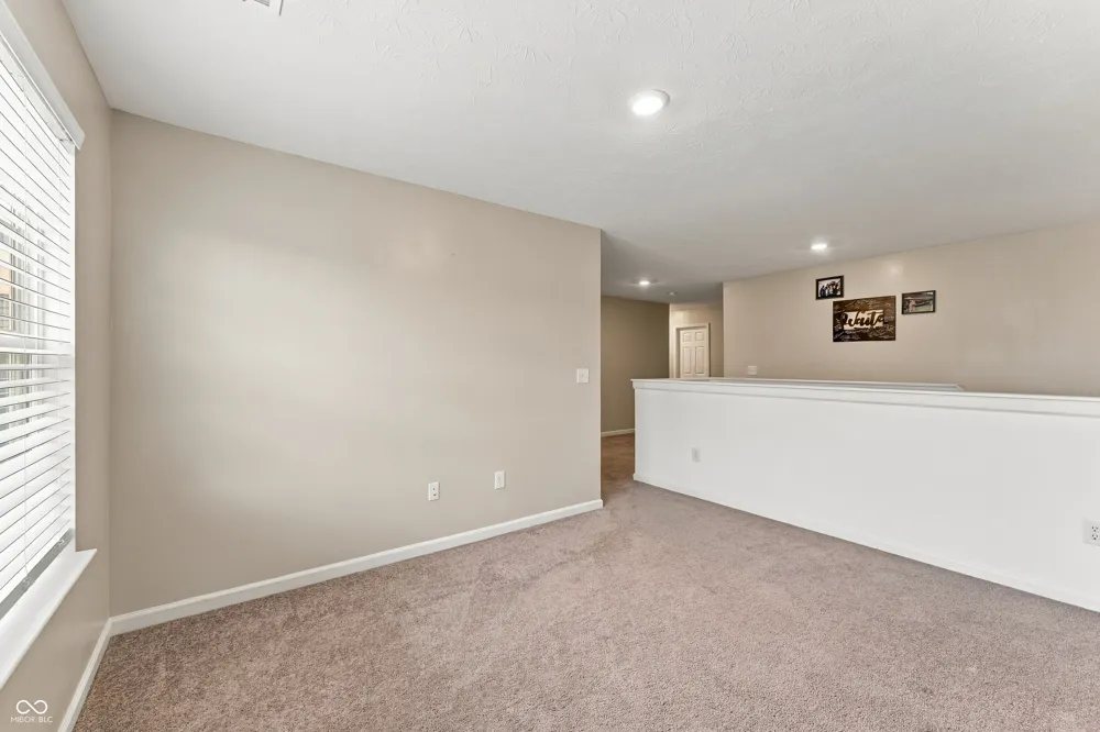 4398 Ashworth Lane Columbus, IN 47201