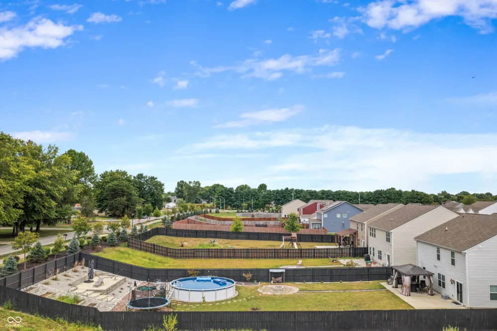 4398 Ashworth Lane Columbus, IN 47201