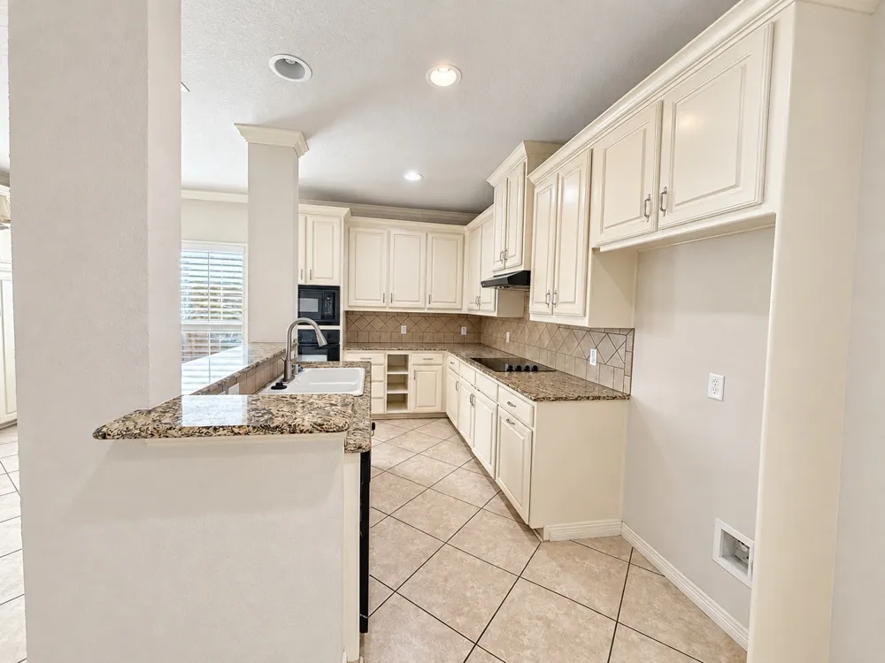 6549 Blue Grass Drive Watauga, TX 76148