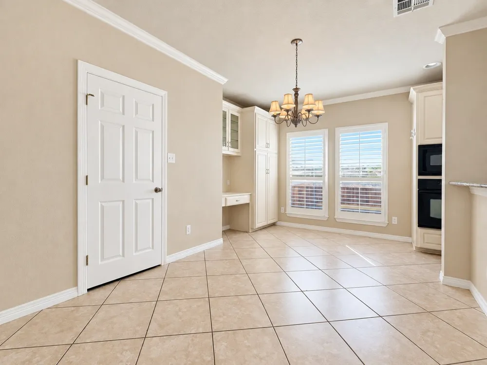 6549 Blue Grass Drive Watauga, TX 76148