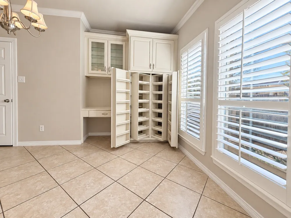 6549 Blue Grass Drive Watauga, TX 76148