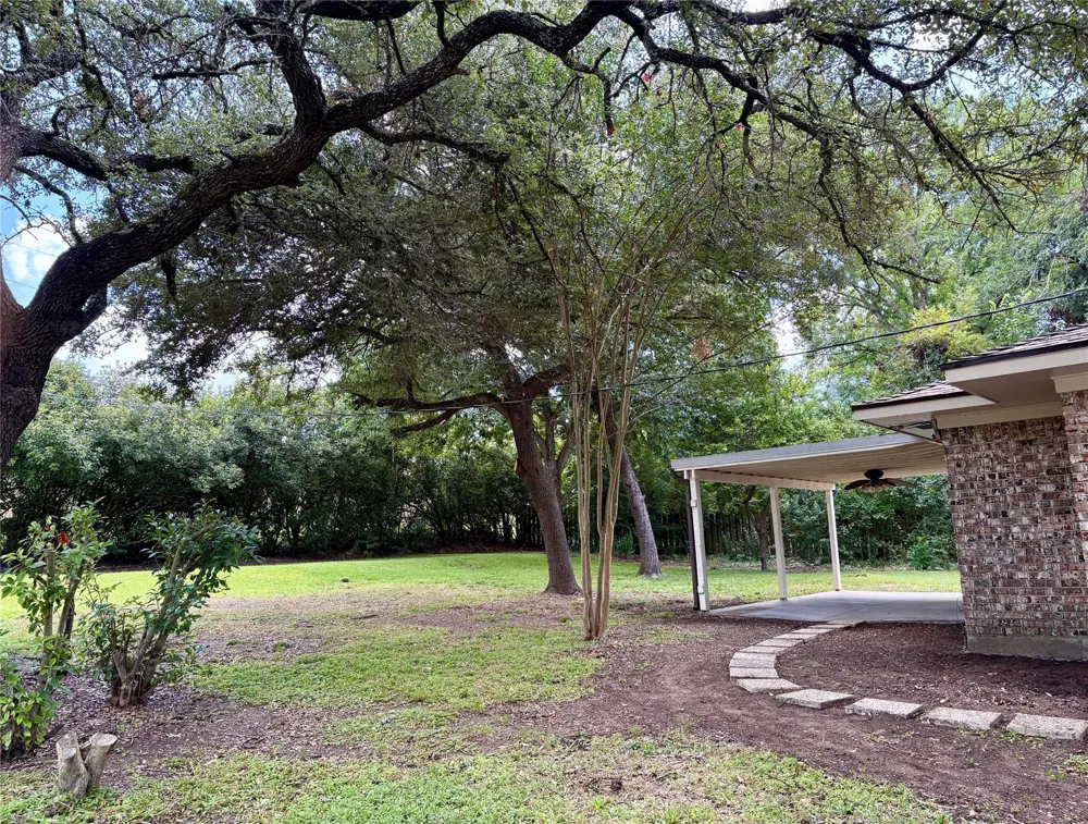 1801 Beazley Street Brenham, TX 77833