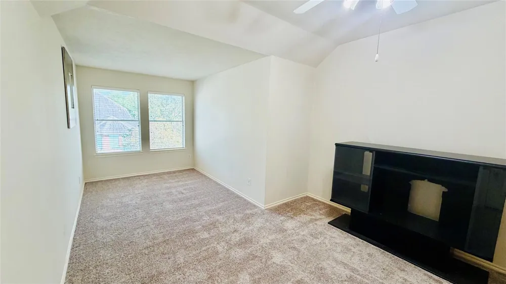 3906 Southsand Drive Pearland, TX 77584