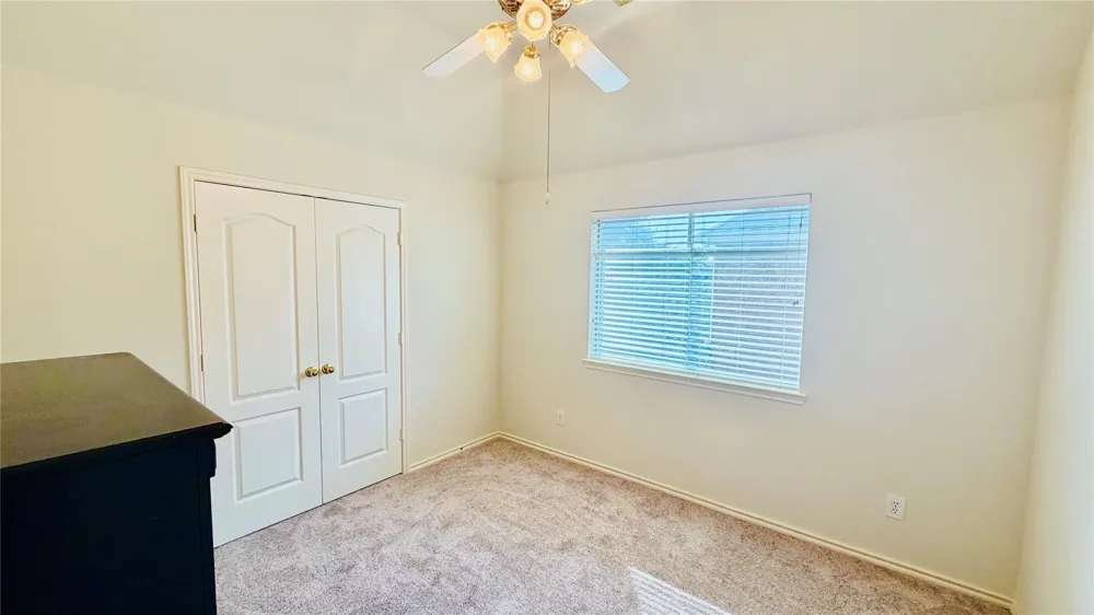 3906 Southsand Drive Pearland, TX 77584