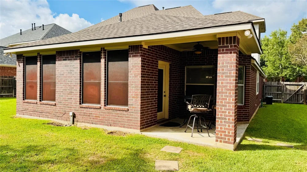3906 Southsand Drive Pearland, TX 77584