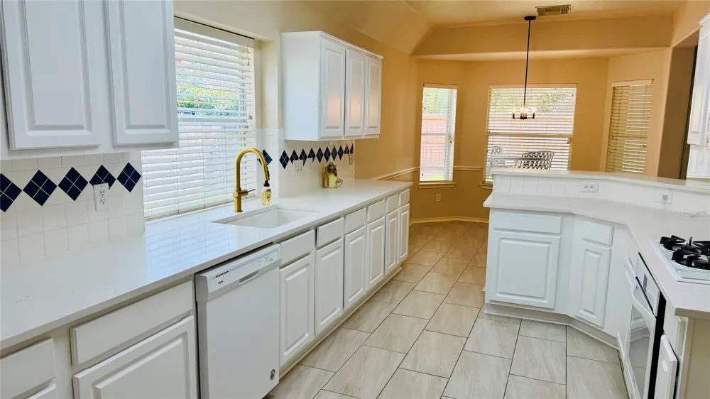3906 Southsand Drive Pearland, TX 77584