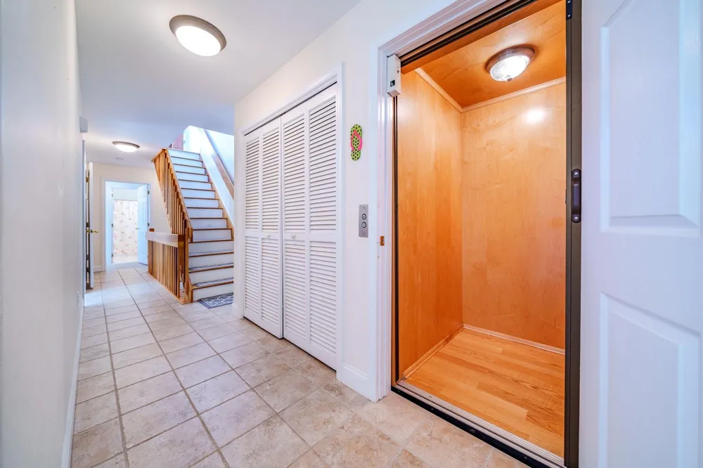140 84th Street Sea Isle City, NJ 08243
