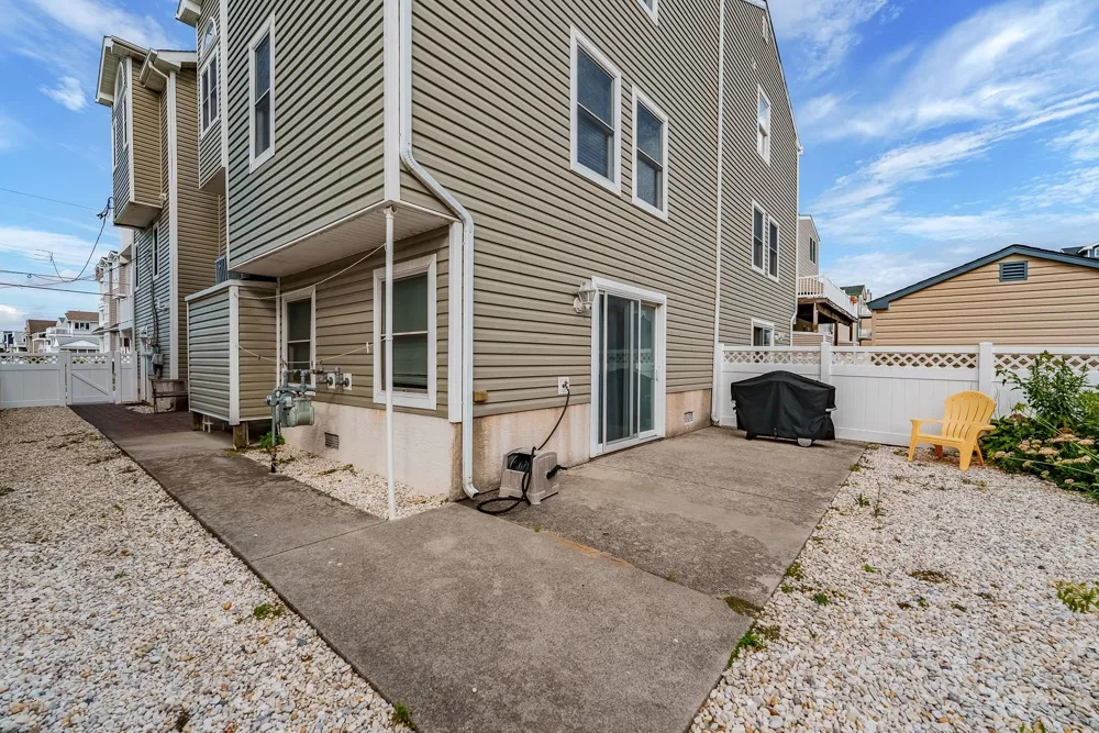 140 84th Street Sea Isle City, NJ 08243