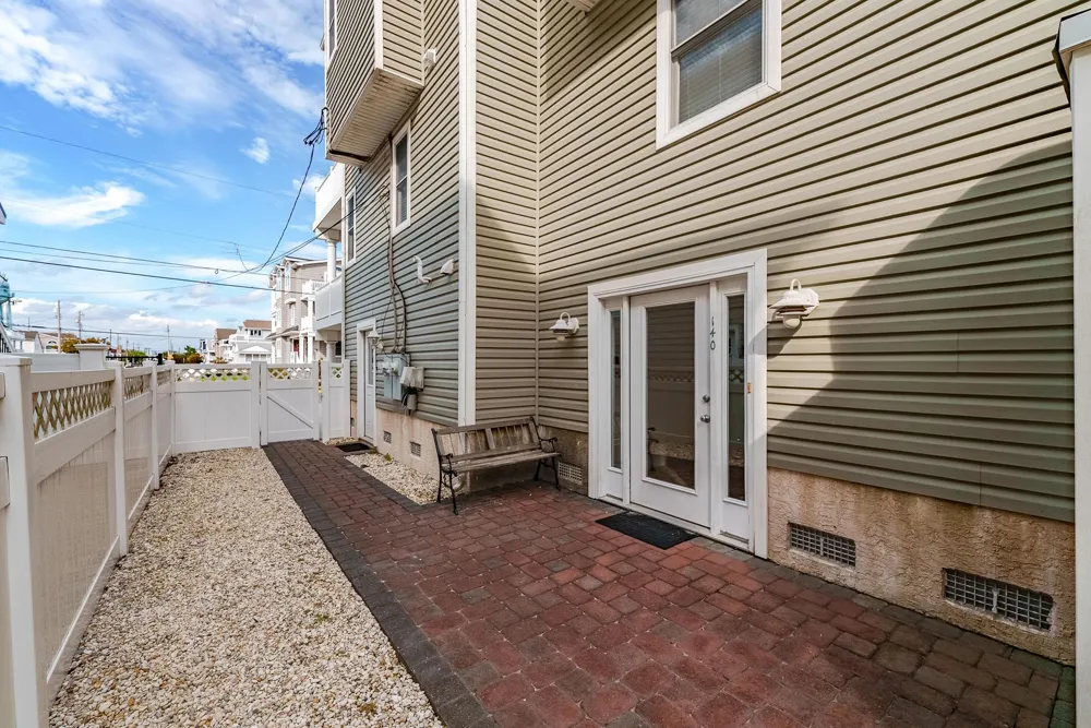 140 84th Street Sea Isle City, NJ 08243