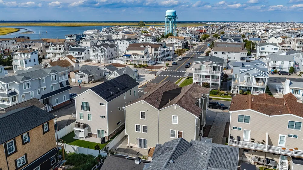 140 84th Street Sea Isle City, NJ 08243